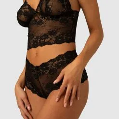 Christine Le Duc Valerie Bralette Setje - Zwart 17 Christine Le Duc Valerie Bralette Setje - Zwart -Cadeautips Verkoop 1672319844.069506 001 s 16